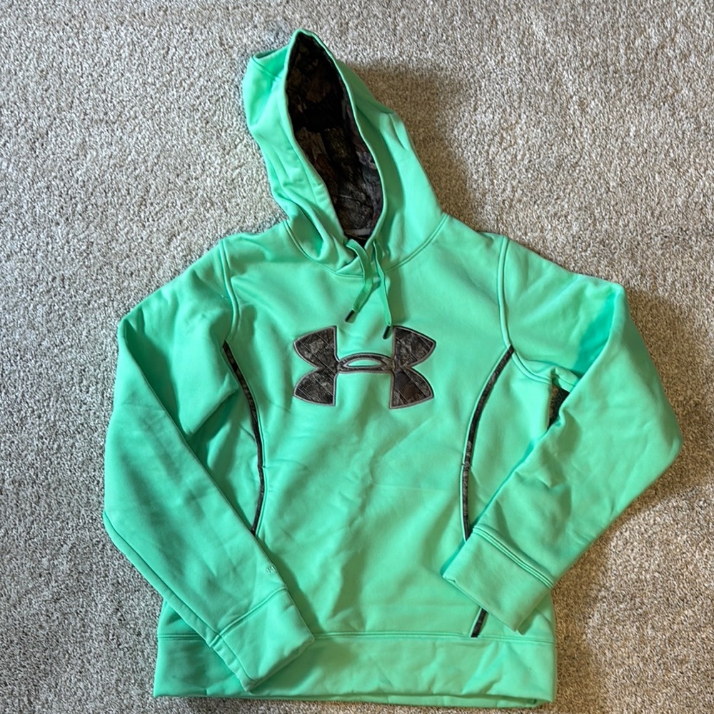 UA Hoodie